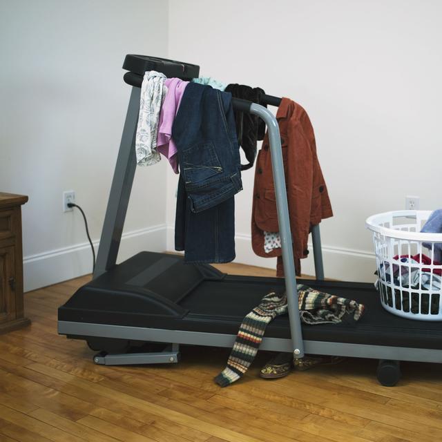 Ở tuổi 40+, tôi phát hiện ra 6 khoản chi tiêu cực vô nghĩa - cắt ngay cuộc sống nhẹ hẳn- Ảnh 2. Ở tuổi 40+, tôi phát hiện ra 6 khoản chi tiêu cực vô nghĩa - cắt ngay cuộc sống nhẹ hẳn- Ảnh 2.