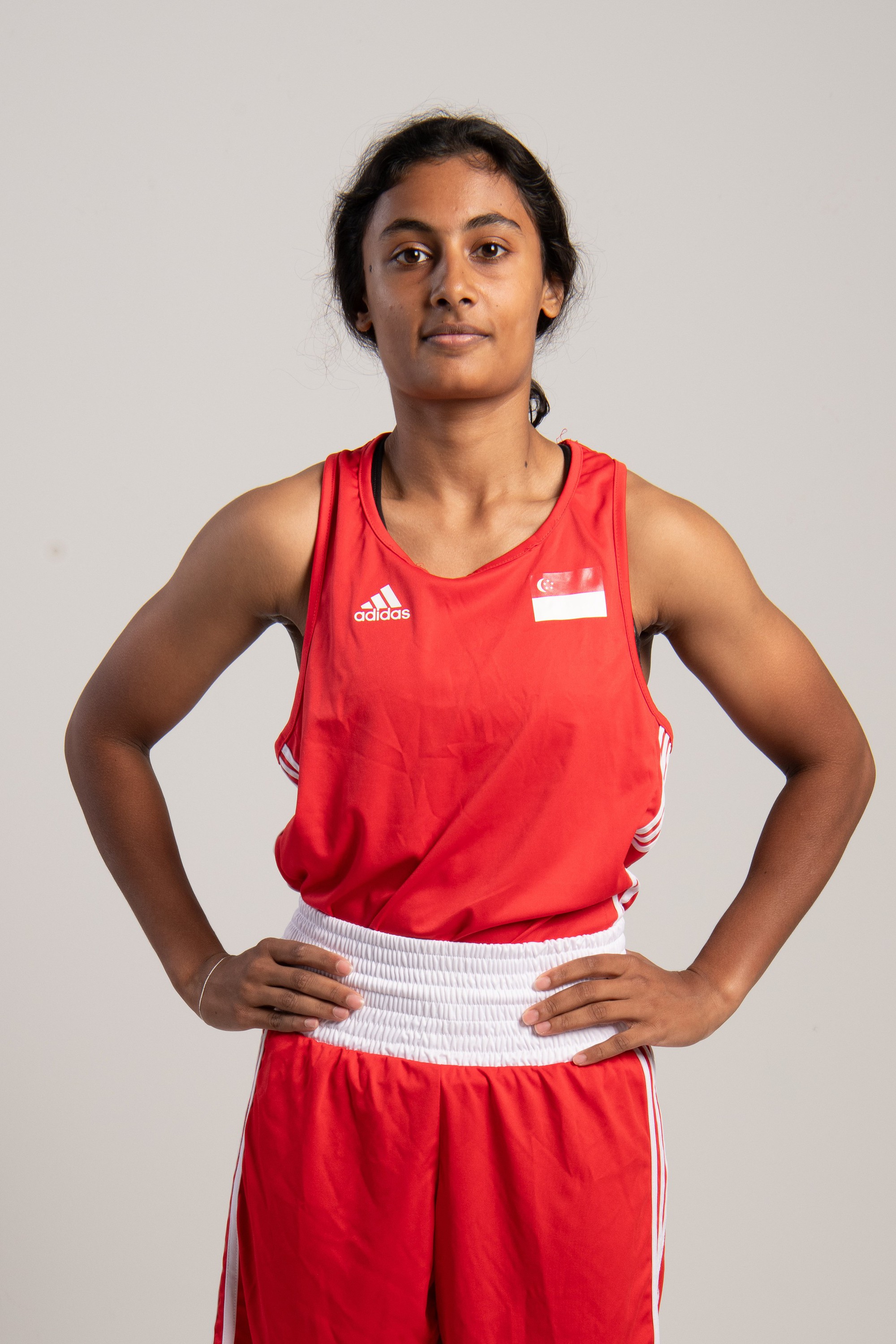 Nữ võ sĩ gây sốt SEA Games 33: Lên sàn tung cú đấm “nảy lửa”, ban đêm nhẹ nhàng ướp xác, chăm sóc tử thi- Ảnh 4. Nữ võ sĩ gây sốt SEA Games 33: Lên sàn tung cú đấm “nảy lửa”, ban đêm nhẹ nhàng ướp xác, chăm sóc tử thi- Ảnh 4.