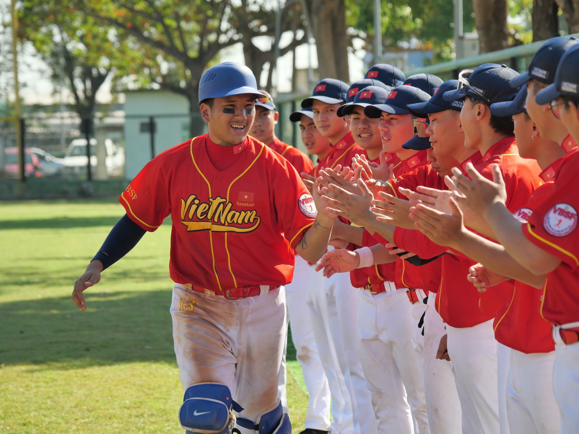 SEA Games 33: Thắng 5-2 trước Malaysia, đội tuyển Việt Nam mở ra cơ hội tranh huy chương - Ảnh 2.