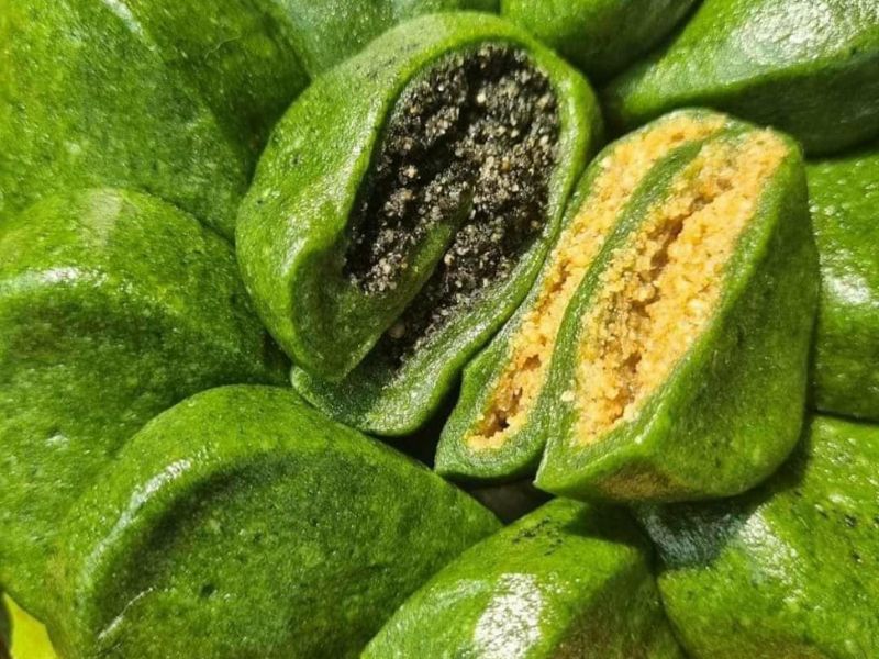 Món bánh cái tên "độc lạ" của Lạng Sơn, du khách nhận xét: Tưởng khó ăn nhưng ngon không tưởng! - Ảnh 4.