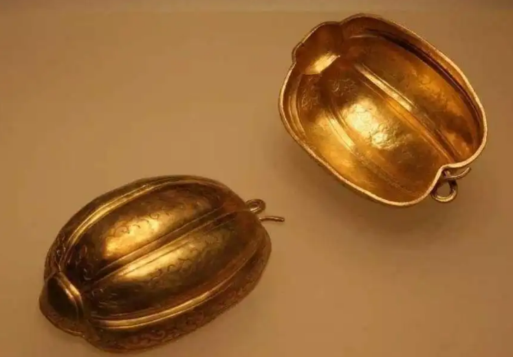 Kho báu 11.000 tỷ đồng được phát hiện ởTứ Xuyên, Trung Quốc - Ảnh 2. Kho báu 11.000 tỷ đồng được phát hiện ởTứ Xuyên, Trung Quốc - Ảnh 2.