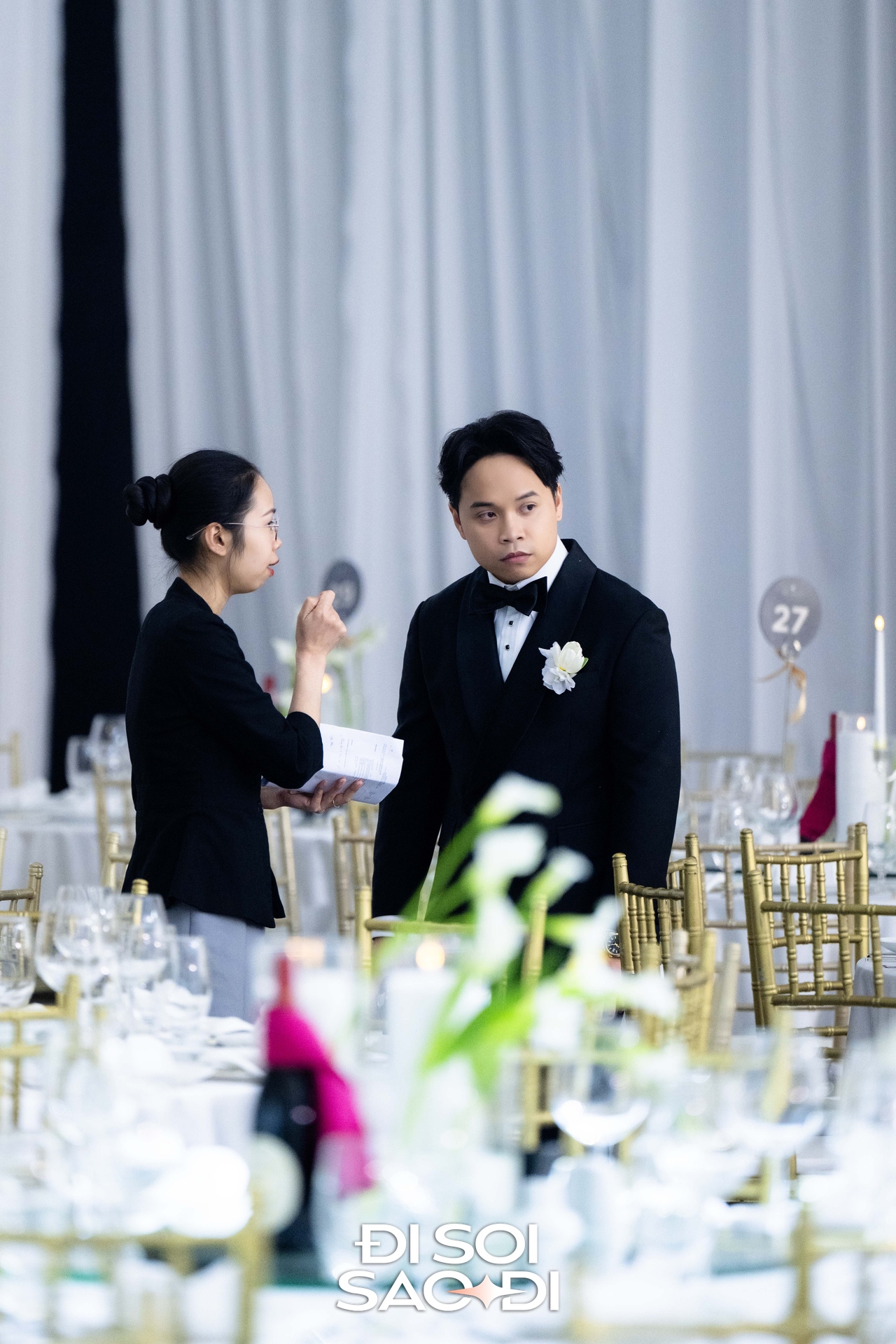 Đám cưới Hương Ly tại Hà Nội: Cô dâu che bụng lùm lùm, chồng đại gia rưng rưng trên lễ đường- Ảnh 15.