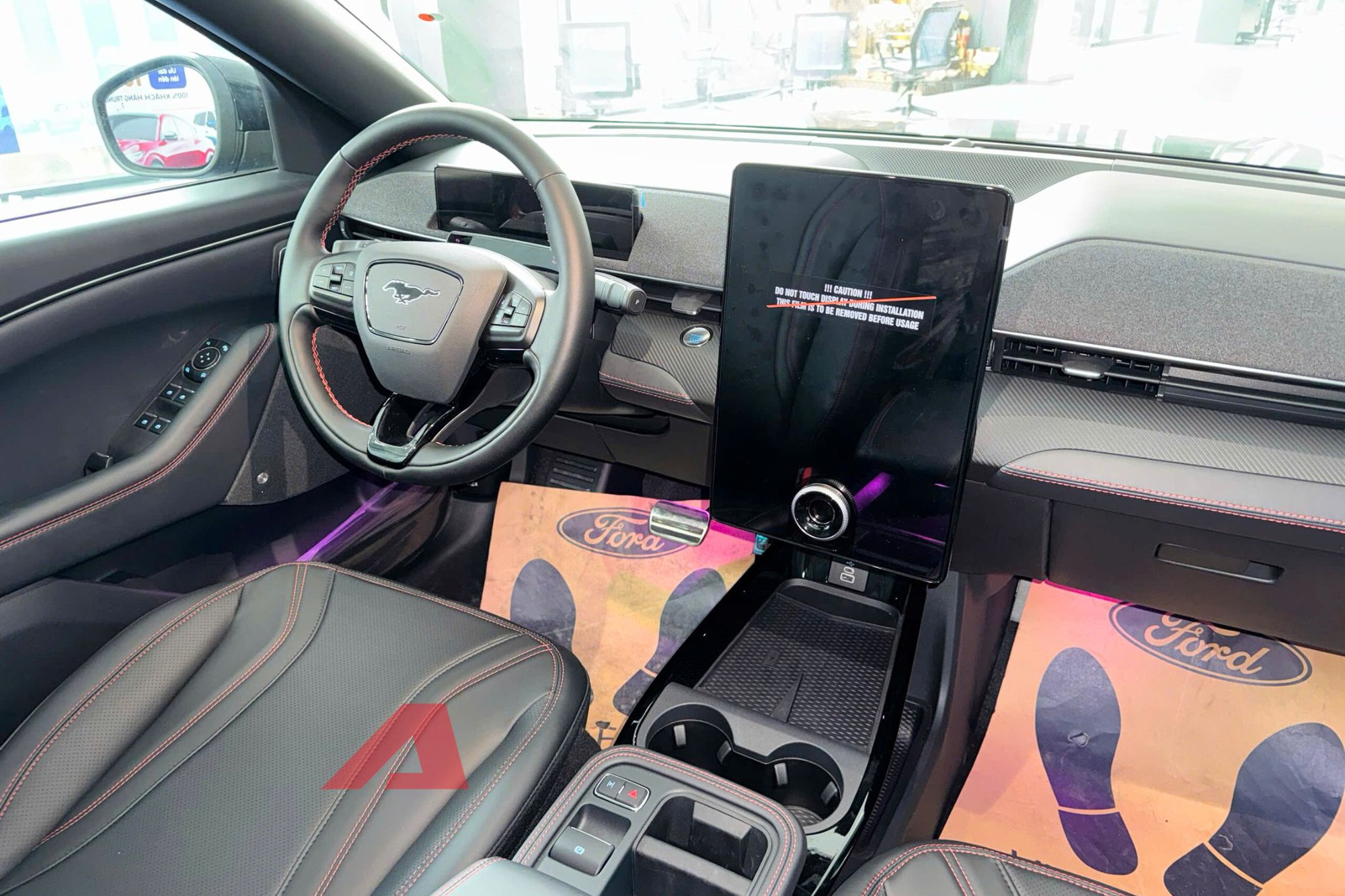 Tôi mang 9 thắc mắc lớn về Mustang Mach-E tới sếp Ford, câu trả lời ‘không mang bản cao nhất’ gây bất ngờ- Ảnh 8.