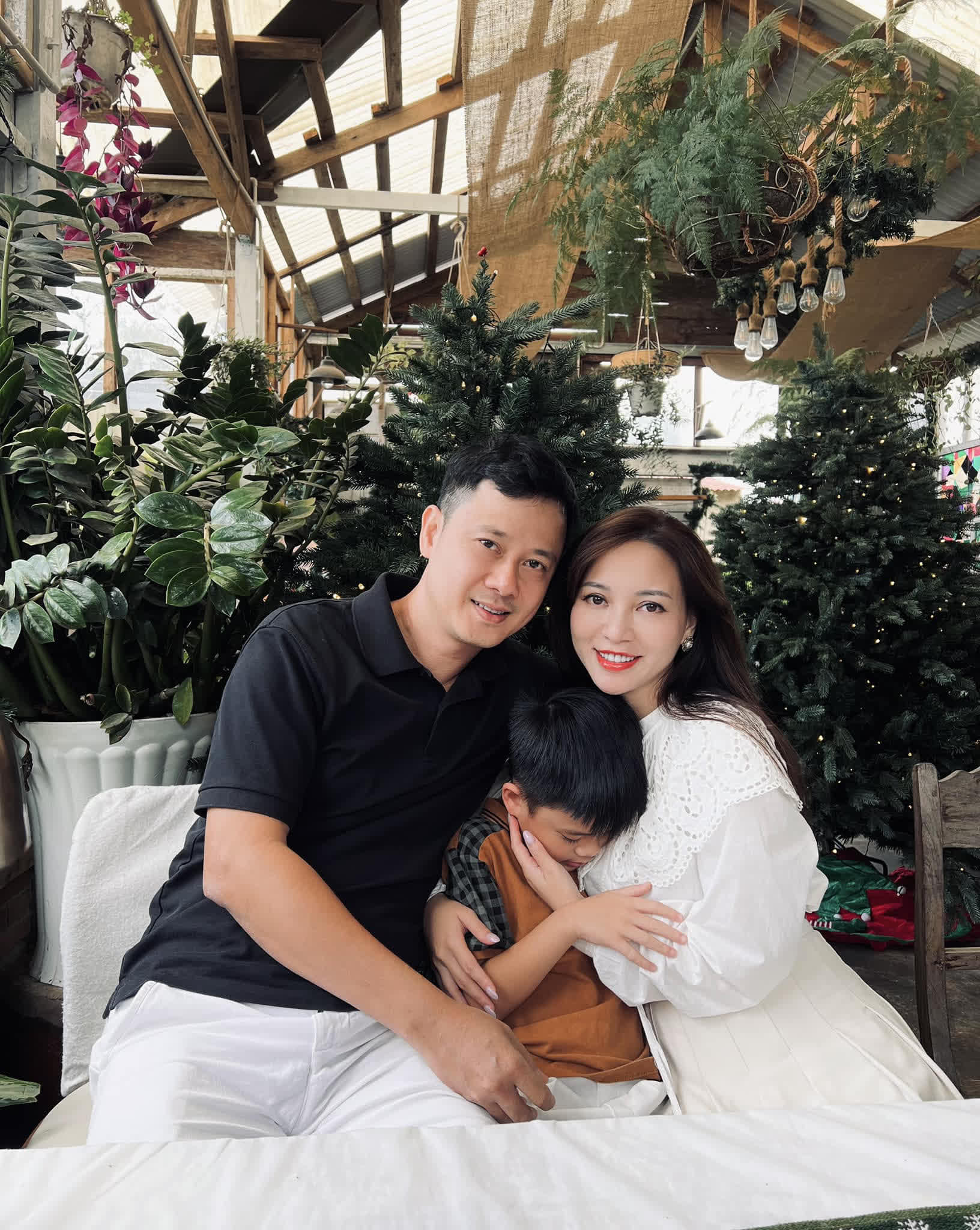 Phú bà ở Penthouse triệu đô giữa Sài thành cưới lại sau 20 năm kết hôn- Ảnh 5.