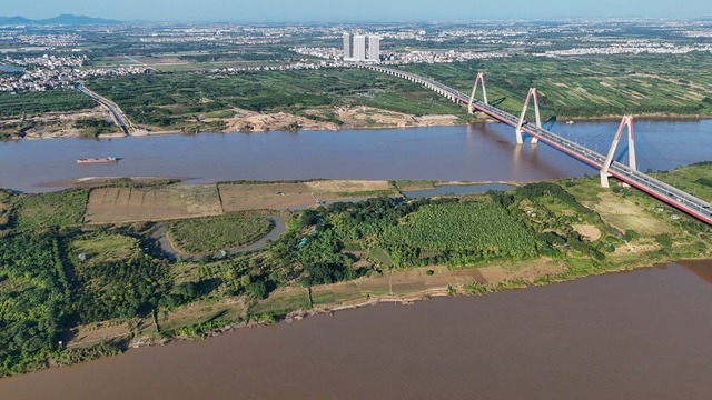 Thần tốc: Sắp khởi công siêu dự án 338.000 tỷ đồng mô hình "thành phố bọt biển" tạo kỳ tích sông Hồng, sẽ có công viên lớn chưa từng có - Ảnh 1.