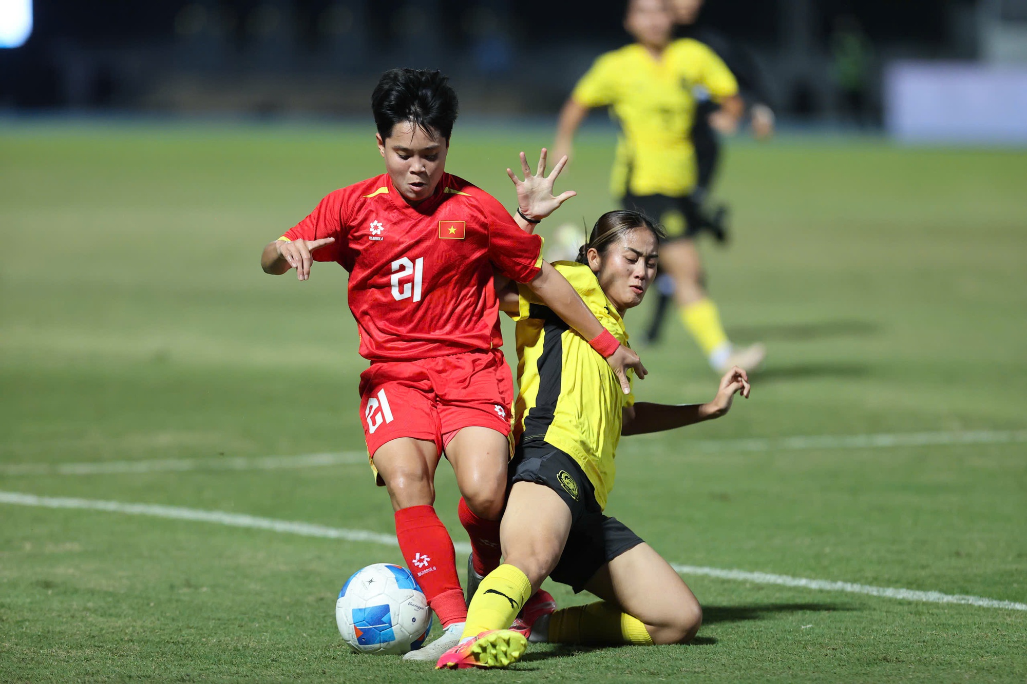 Báo Thái Lan khen tuyển Việt Nam hết lời: "Họ đã thể hiện phong độ hủy diệt" - Ảnh 2.