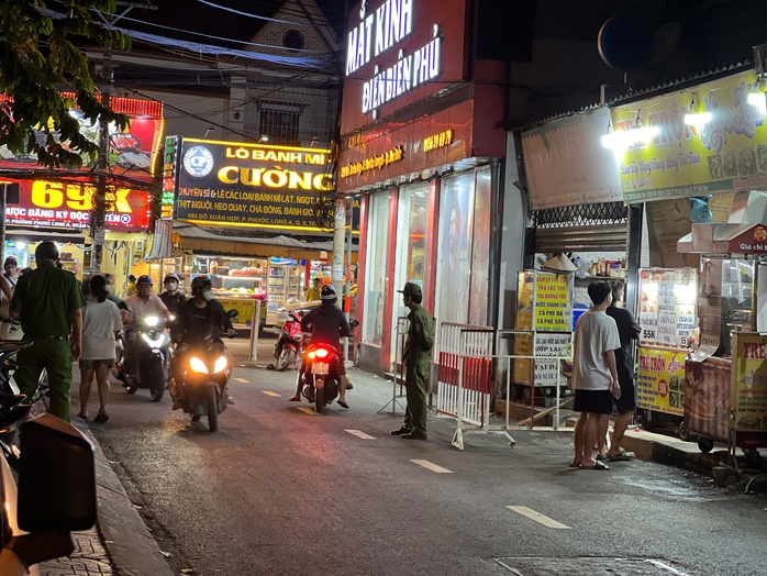 Truy xét thanh niên đâm chết người ở TPHCM: Cuộc điều tra đang diễn ra - Ảnh 1.