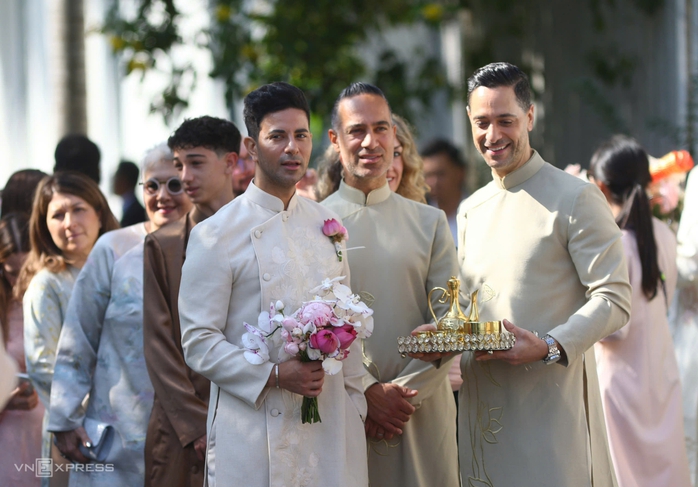 Có gì ở đám cưới con gái tỉ phú kiểm soát mạng lưới bán lẻ tại Việt Nam, Tiên Nguyễn - Ảnh 3.