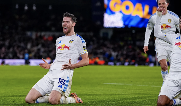 Liverpool tiếp tục trượt dài, Salah tuyên bố "cạch mặt" HLV Arne Slot - Ảnh 5.