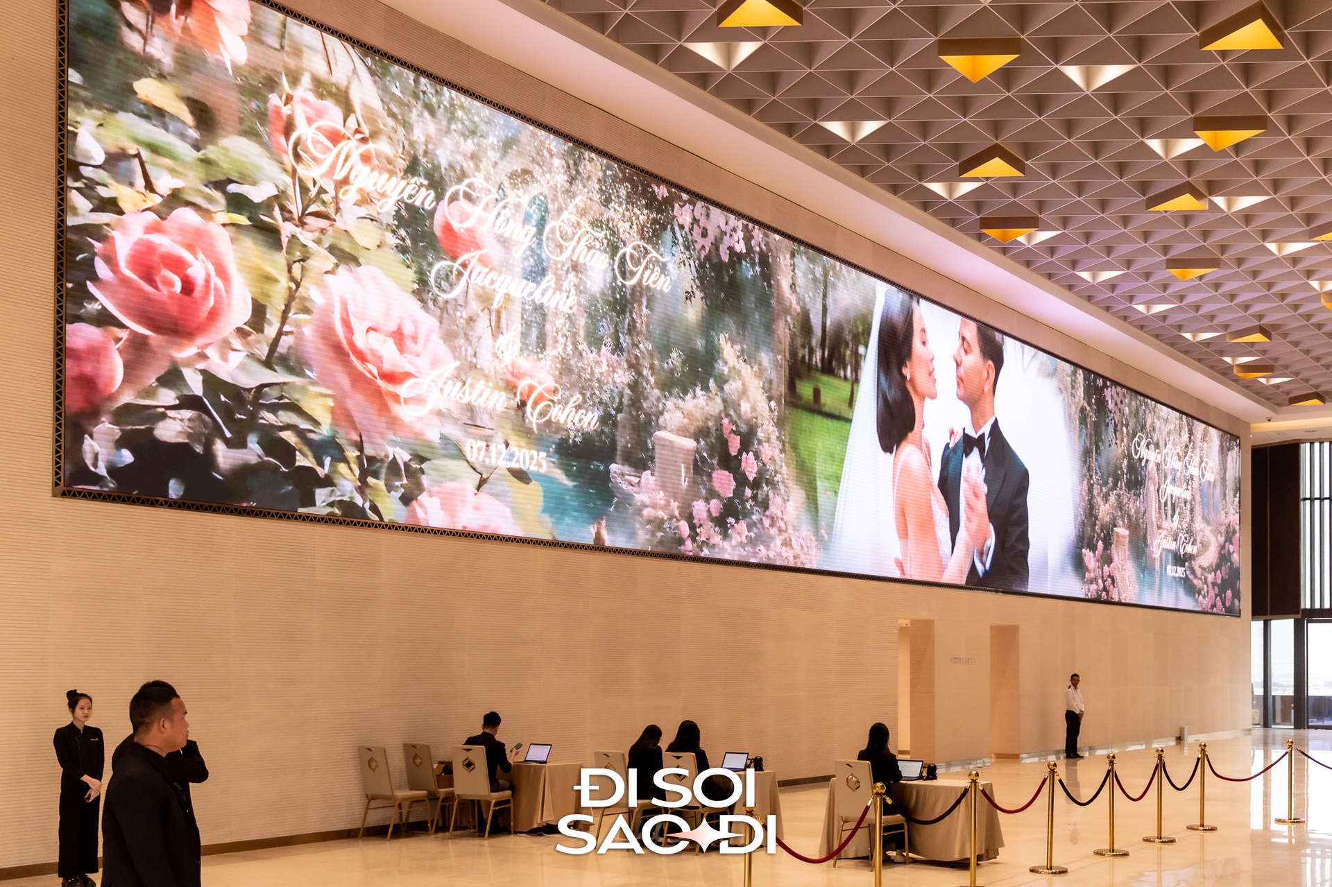 Toàn cảnh siêu lễ cưới của Tiên Nguyễn và chồng gốc Dubai: Cô dâu chú rể tình tứ, gia đình tỷ phú đến dàn khách mời "quá vuýp"!- Ảnh 28. Toàn cảnh siêu lễ cưới của Tiên Nguyễn và chồng gốc Dubai: Cô dâu chú rể tình tứ, gia đình tỷ phú đến dàn khách mời "quá vuýp"!- Ảnh 28.