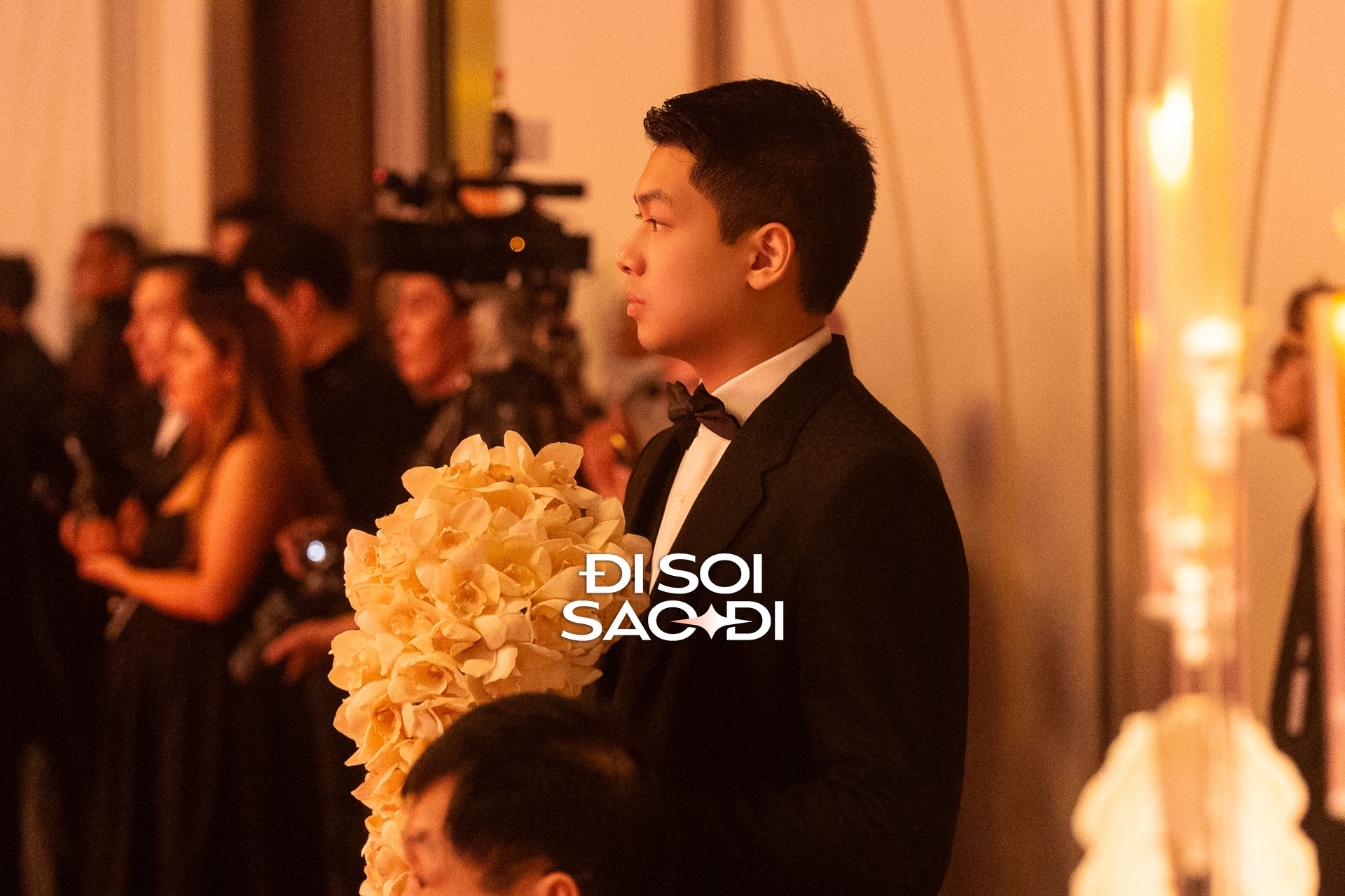 Toàn cảnh siêu lễ cưới của Tiên Nguyễn và chồng gốc Dubai: Cô dâu chú rể tình tứ, gia đình tỷ phú đến dàn khách mời "quá vuýp"!- Ảnh 13. Toàn cảnh siêu lễ cưới của Tiên Nguyễn và chồng gốc Dubai: Cô dâu chú rể tình tứ, gia đình tỷ phú đến dàn khách mời "quá vuýp"!- Ảnh 13.