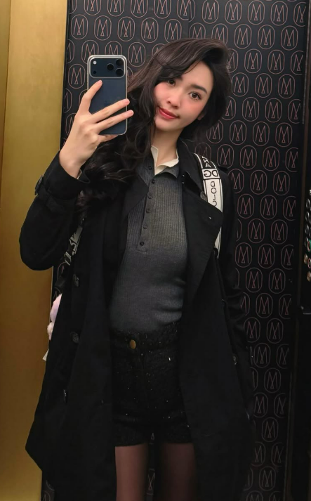 Vũ Thúy Quỳnh và thiếu gia Đức Phạm "mất hút" sau khi công khai tình cảm - Ảnh 4. Vũ Thúy Quỳnh và thiếu gia Đức Phạm "mất hút" sau khi công khai tình cảm - Ảnh 4.