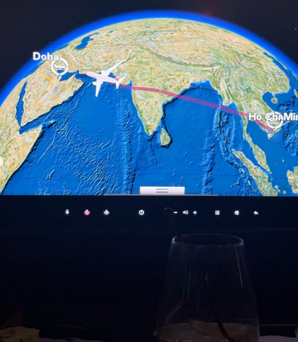 Vũ Thúy Quỳnh và thiếu gia Đức Phạm "mất hút" sau khi công khai tình cảm - Ảnh 1. Vũ Thúy Quỳnh và thiếu gia Đức Phạm "mất hút" sau khi công khai tình cảm - Ảnh 1.