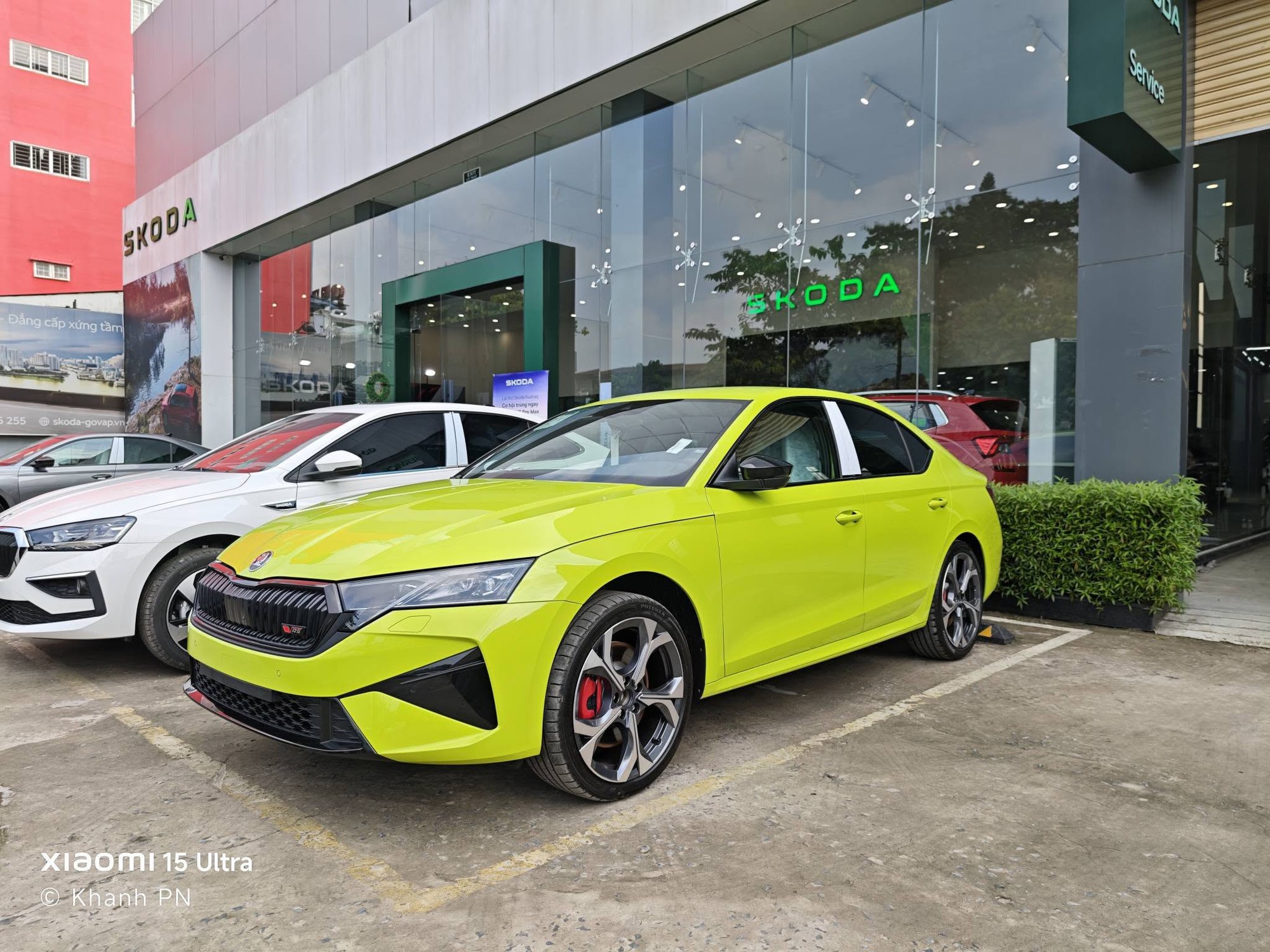 Cận cảnh Skoda Octavia vRS tại đại lý: Giá tạm tính 1,5 tỷ đồng, cạnh tranh VW Golf R bằng động cơ 265 mã lực, có thể ra mắt ngay tháng này - Ảnh 5.