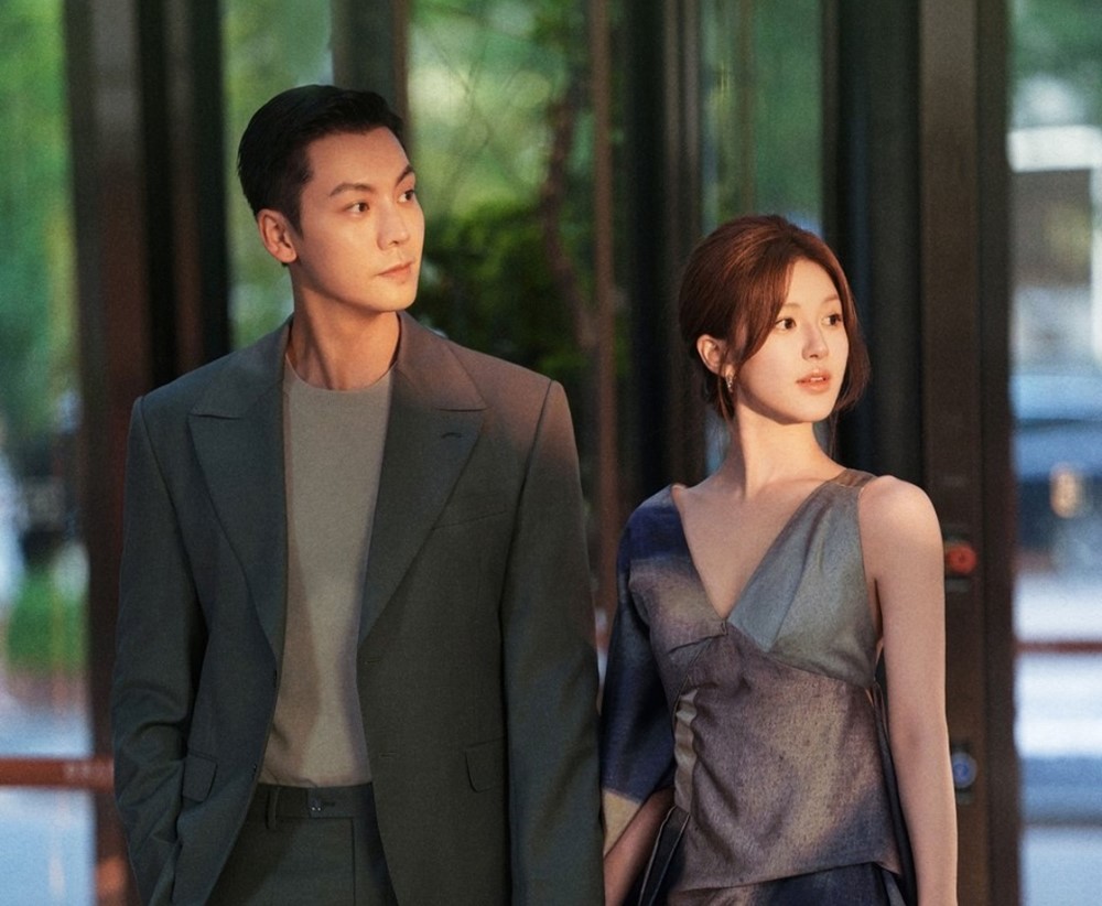 10 cặp đôi đẹp nhất Trung Quốc 2025: Triệu Lộ Tư - Trần Vỹ Đình xếp thứ 7, hạng 1 trời sinh để yêu nhau- Ảnh 7. 10 cặp đôi đẹp nhất Trung Quốc 2025: Triệu Lộ Tư - Trần Vỹ Đình xếp thứ 7, hạng 1 trời sinh để yêu nhau- Ảnh 7.