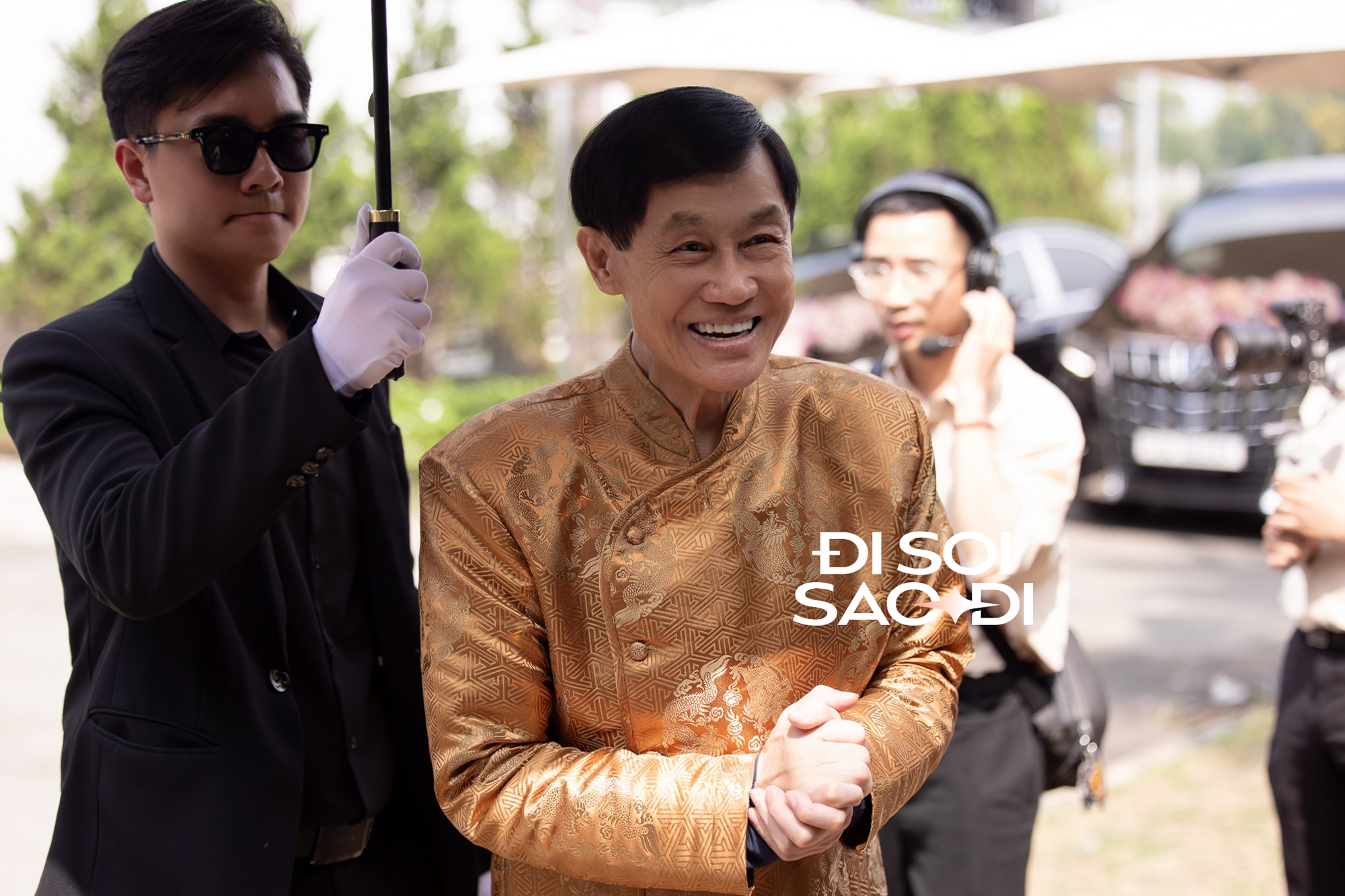 Cô dâu Tiên Nguyễn đẹp miễn chê bên chồng gốc Dubai, soi cận 2 chiếc vòng trên cổ mà loá cả mắt- Ảnh 6. Cô dâu Tiên Nguyễn đẹp miễn chê bên chồng gốc Dubai, soi cận 2 chiếc vòng trên cổ mà loá cả mắt- Ảnh 6.