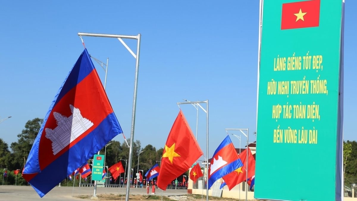 Việt Nam và Campuchia vừa có thêm công trình kỳ vọng đóng góp vào mục tiêu 20 tỷ USD - Ảnh 1.