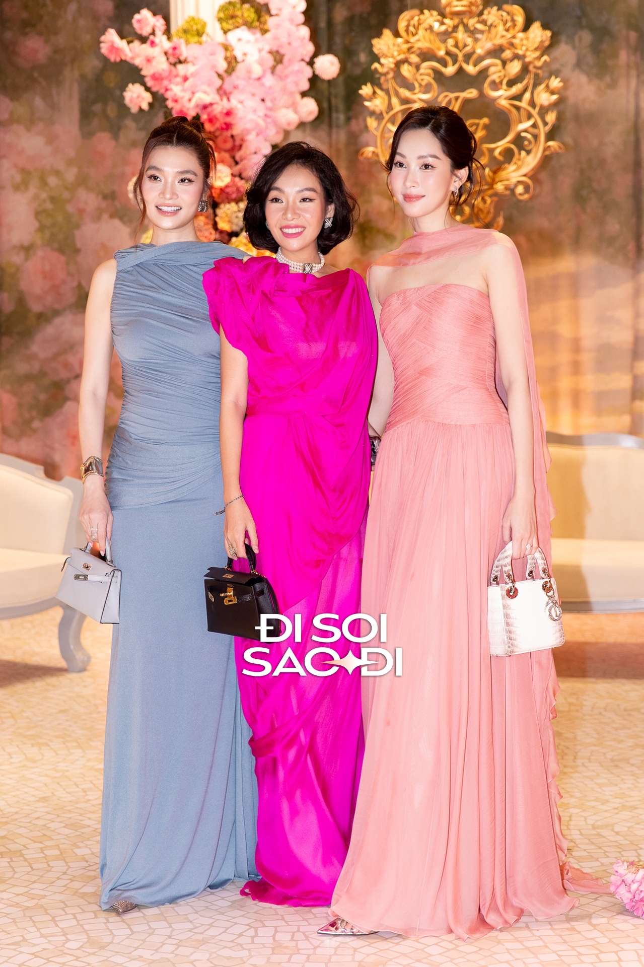 Đặng Thu Thảo hiếm hoi lộ diện trong đám cưới Tiên Nguyễn: Nhan sắc này xứng danh "thần tiên tỷ tỷ"! - Ảnh 7. Đặng Thu Thảo hiếm hoi lộ diện trong đám cưới Tiên Nguyễn: Nhan sắc này xứng danh "thần tiên tỷ tỷ"! - Ảnh 7.