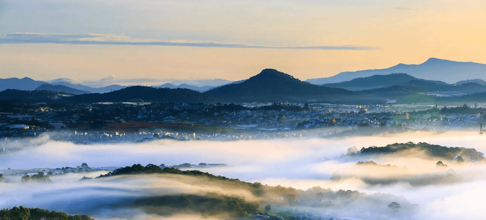 1 nơi duy nhất ở Việt Nam được Mỹ đánh giá là "điểm đón bình minh lý tưởng nhất thế giới": Cảm giác "nhanh hơn cả ánh sáng", cảnh tượng hiếm chỗ nào có được - Ảnh 1.