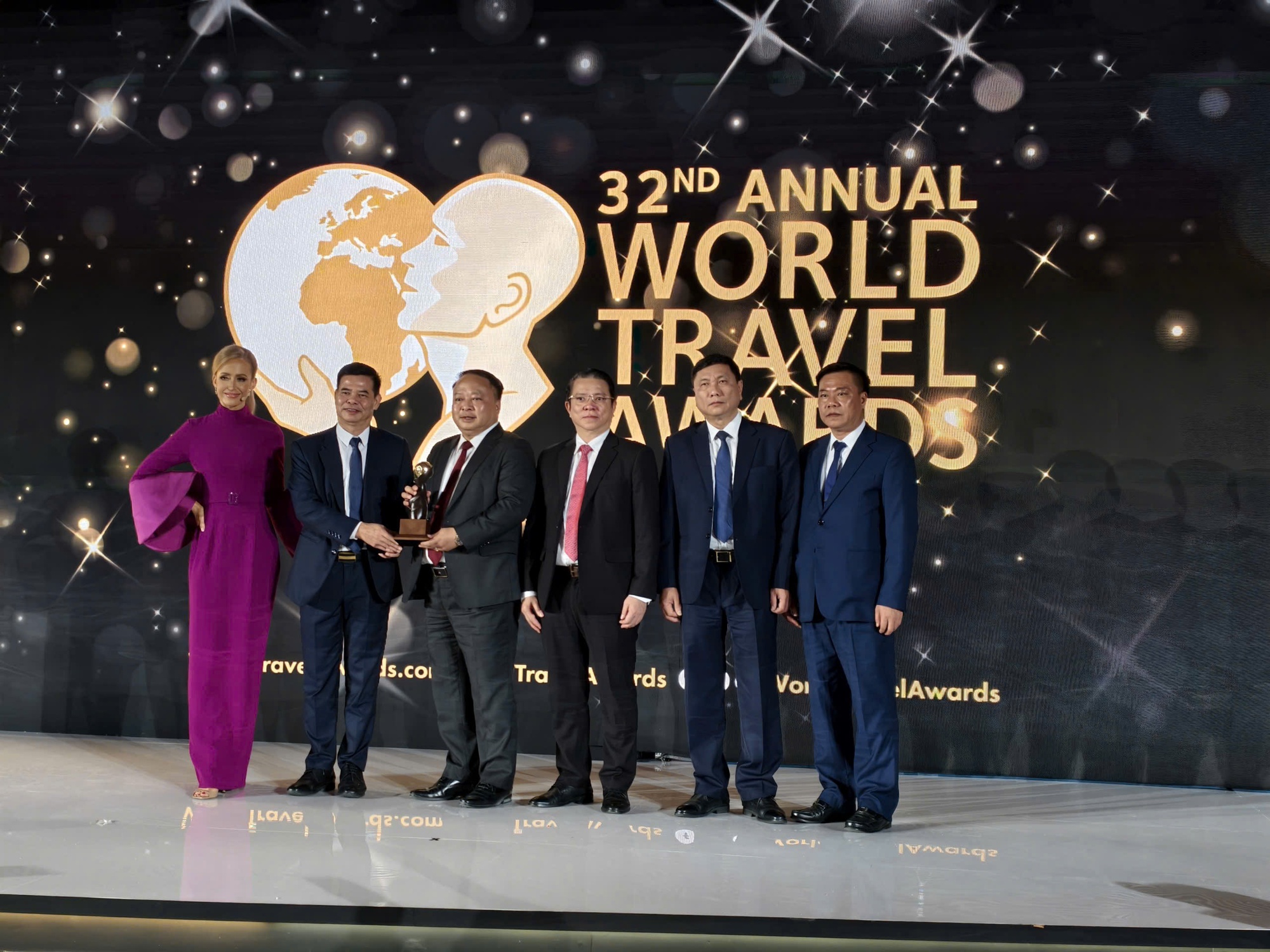 - Ảnh 1. - Ảnh 1.