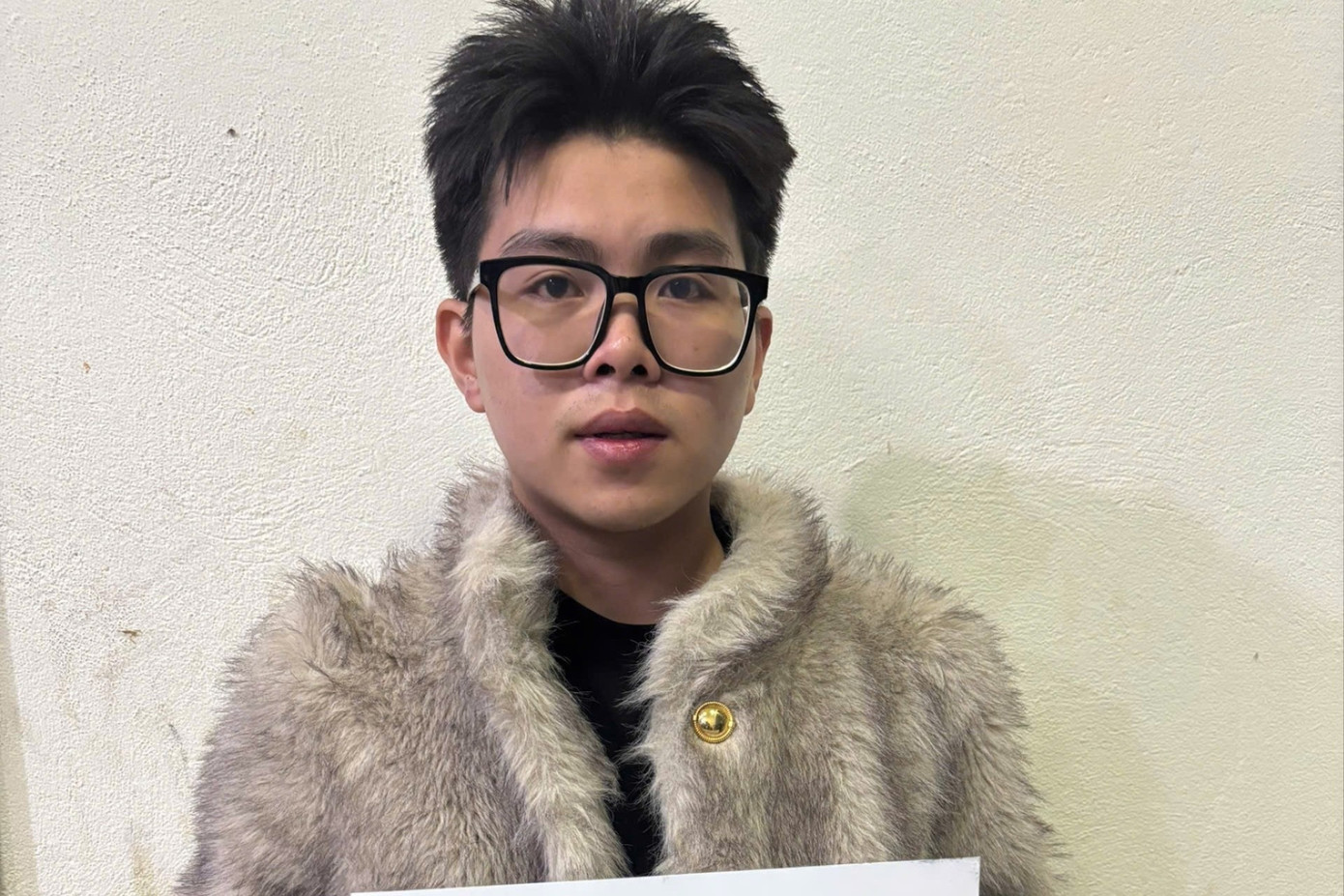 Diễn vi&ecirc;n L&acirc;m Th&aacute;i bị khởi tố về tội trộm cắp t&agrave;i sản tại L&acirc;m Đồng - Ảnh 1.