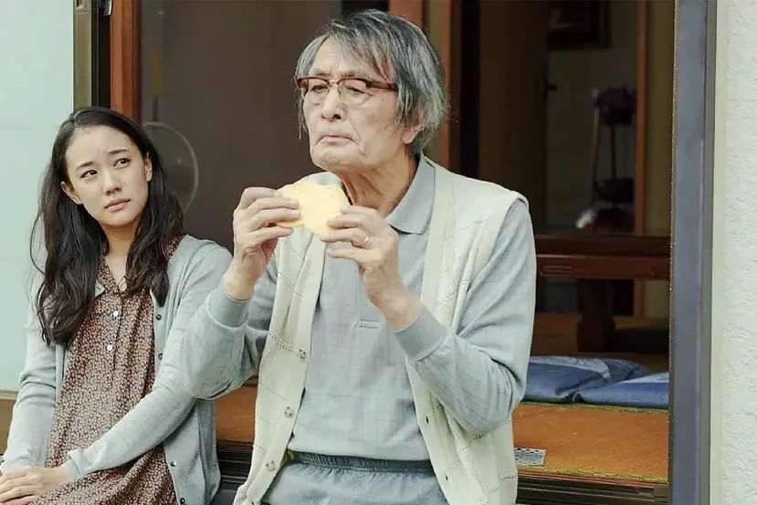 Đến 50 tuổi mới hiểu: Bất hạnh lớn nhất của một gia đình là cha mẹ mở miệng nói 3 câu này- Ảnh 2.