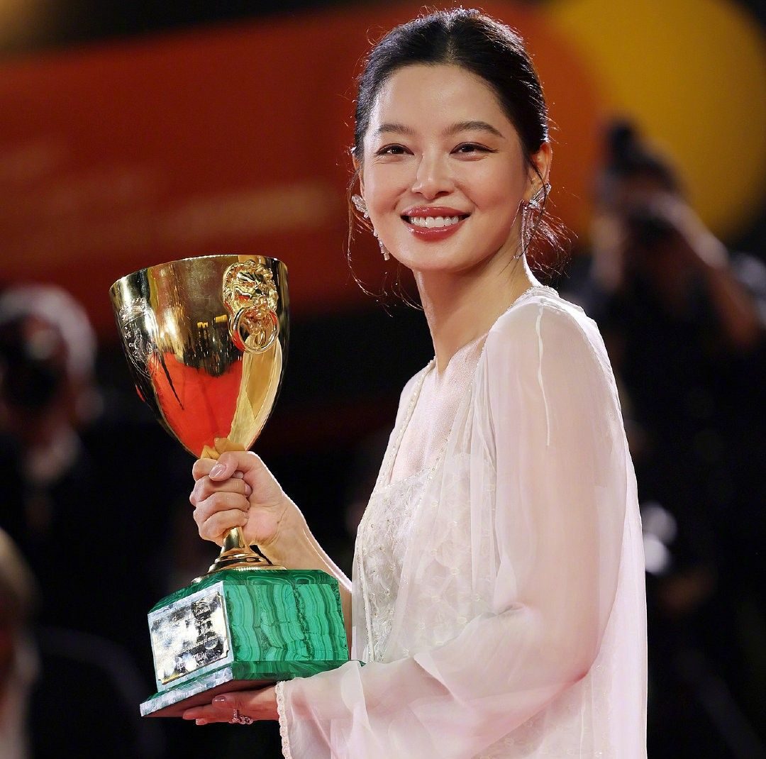 - Ảnh 1. - Ảnh 1.