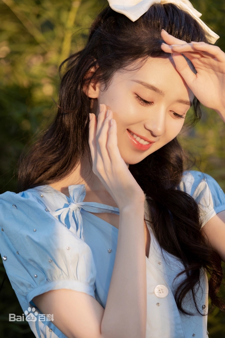 - Ảnh 4. - Ảnh 4.