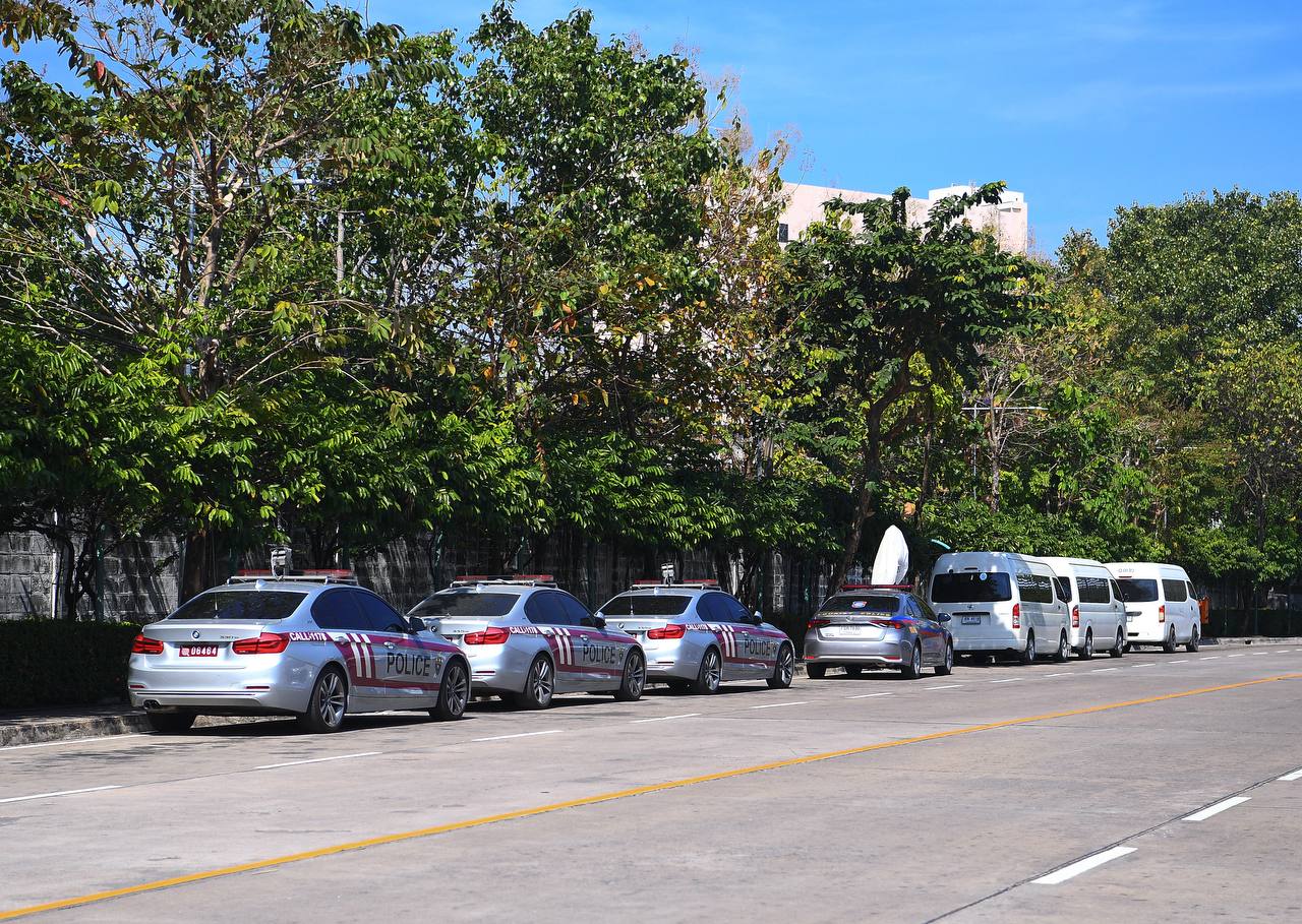 Cận cảnh xe dò bom mìn xuất hiện tại SVĐ Rajamangala trước giờ lễ khai mạc SEA Games 33- Ảnh 6.