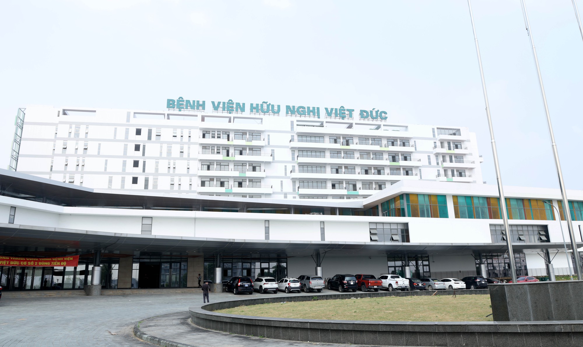 Hơn 600 nhân sự chất lượng cao cho Bệnh viện Bạch Mai cơ sở 2 - Ảnh 4.