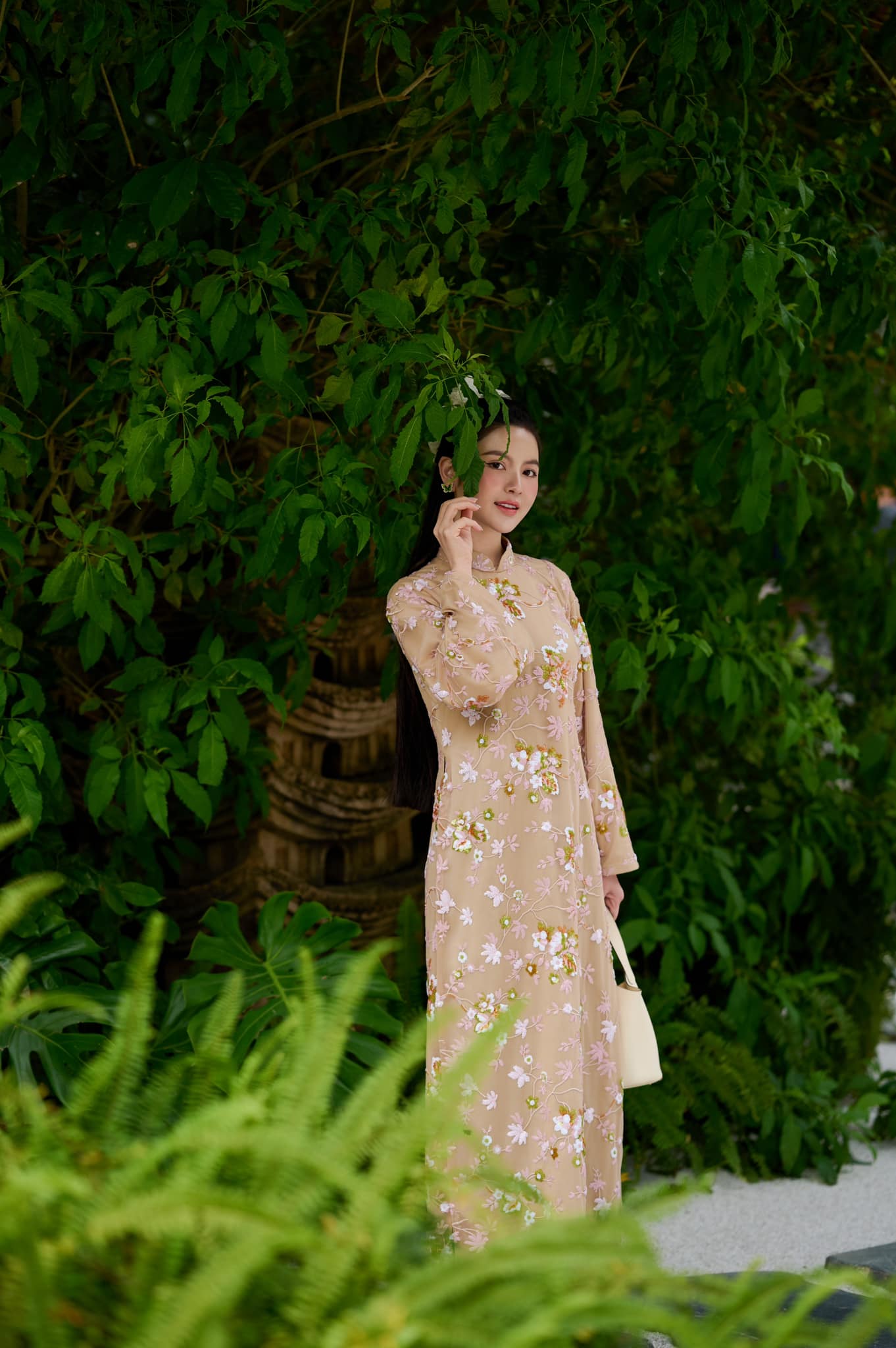 D&acirc;n t&igrave;nh cho&aacute;ng nhẹ v&igrave; Chu Thanh Huyền - vợ Quang Hải về d&aacute;ng thần tốc sau sinh- Ảnh 2.