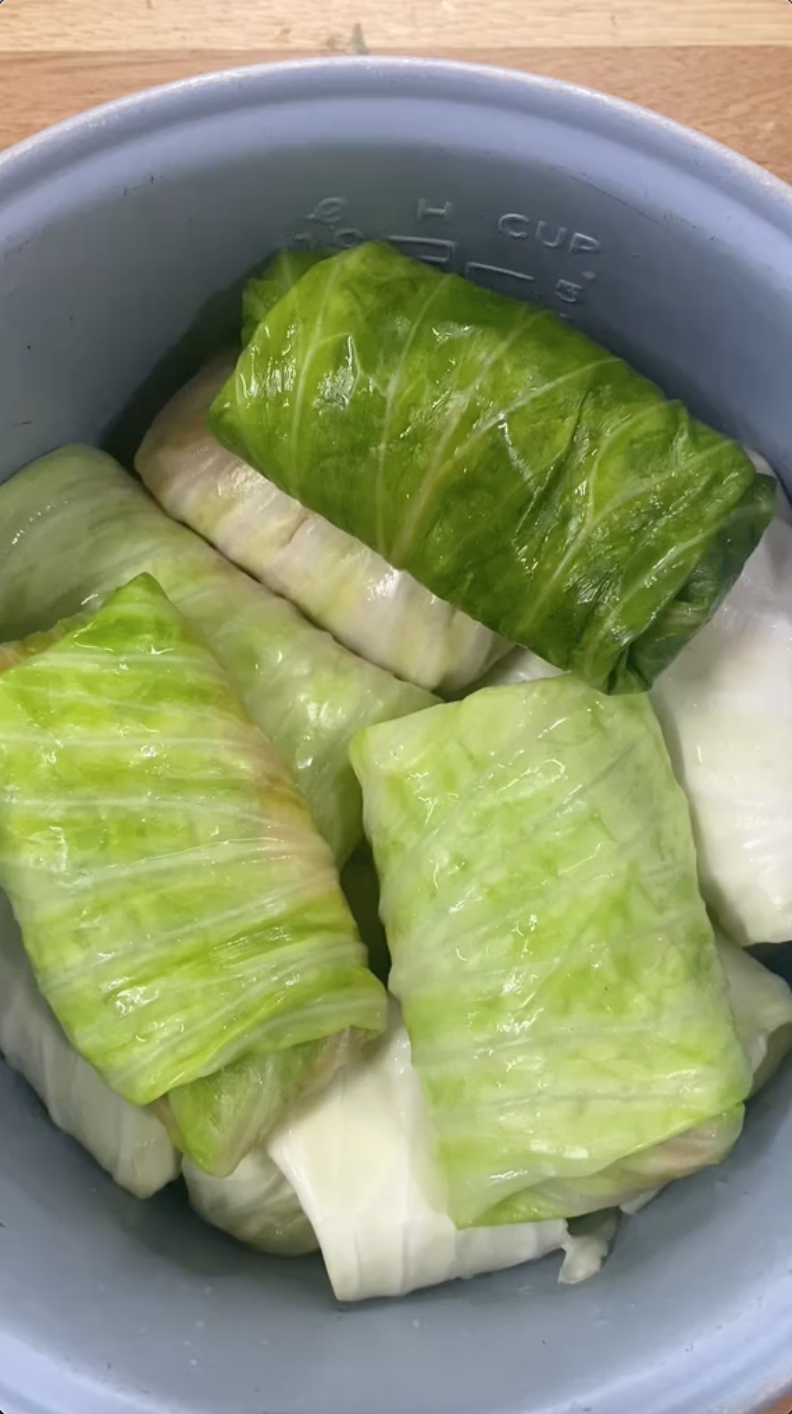 C&ocirc; vợ T&acirc;y cho cả c&acirc;y bắp cải v&agrave;o nồi luộc nhưng ai cũng khen ngợi đảm đang v&igrave; những điều n&agrave;y- Ảnh 10.