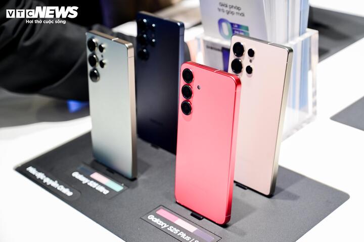 Samsung Galaxy S25 Plus và S24 Ultra nên chọn máy nào? - Ảnh 2.