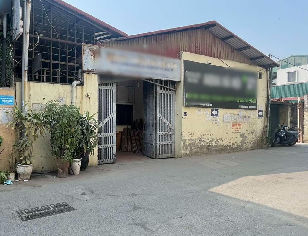 Vụ tài xế Lexus hành hung shipper: Chuyện từ người chứng kiến - Ảnh 3.