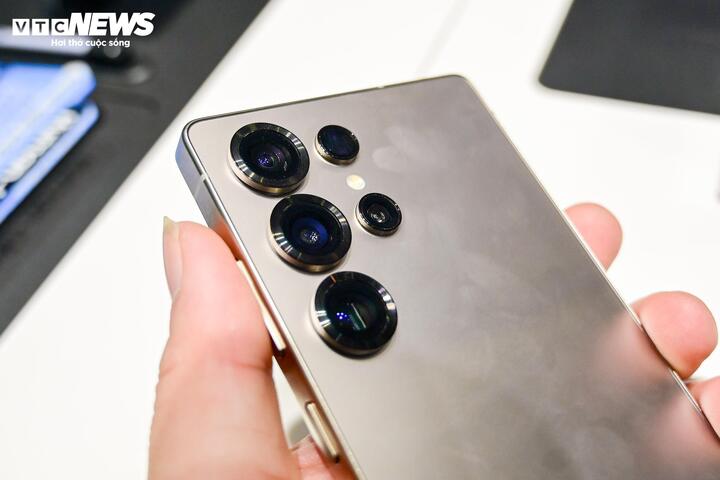 Samsung Galaxy S25 Plus và S24 Ultra nên chọn máy nào? - Ảnh 3.