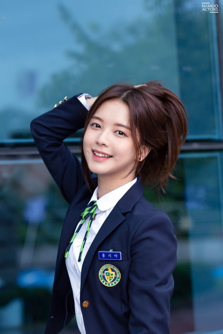 Mỹ nhân Hàn gầy tong teo còn bị nghi thẩm mỹ "thất bại", nhan sắc khiến hàng triệu người say đắm nay còn đâu - Ảnh 3. Mỹ nhân Hàn gầy tong teo còn bị nghi thẩm mỹ "thất bại", nhan sắc khiến hàng triệu người say đắm nay còn đâu - Ảnh 3.