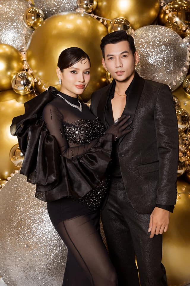 Sinh nhật đậm mùi tiền của quý tử sao nữ Vbiz: Trang hoàng toàn đồ xa hoa, 12 món quà đặc biệt gây trầm trồ- Ảnh 14. Sinh nhật đậm mùi tiền của quý tử sao nữ Vbiz: Trang hoàng toàn đồ xa hoa, 12 món quà đặc biệt gây trầm trồ- Ảnh 14.