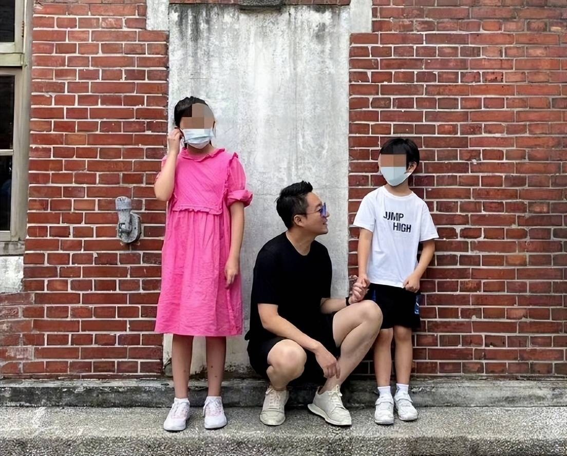 Lộ kết quả gi&agrave;nh quyền nu&ocirc;i con của chồng cũ Từ Hy Vi&ecirc;n, b&agrave; ngoại 2 b&eacute; răn đe mẹ kế 1 điều- Ảnh 1.