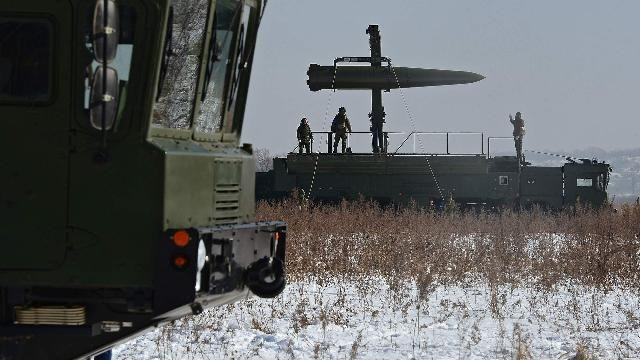 T&ecirc;n lửa 9 M 723 - F Nga đe dọa sở chỉ huy ngầm Ukraine với sức xuy&ecirc;n ph&aacute; mạnh mẽ - Ảnh 3.