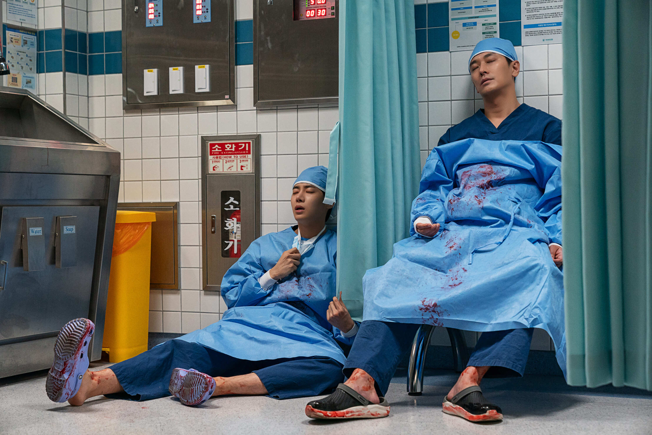 Hiện thực khốc liệt hơn cả phim của c&aacute;c b&aacute;c sĩ cấp cứu v&agrave; chăm s&oacute;c chấn thương tại H&agrave;n Quốc- Ảnh 3.