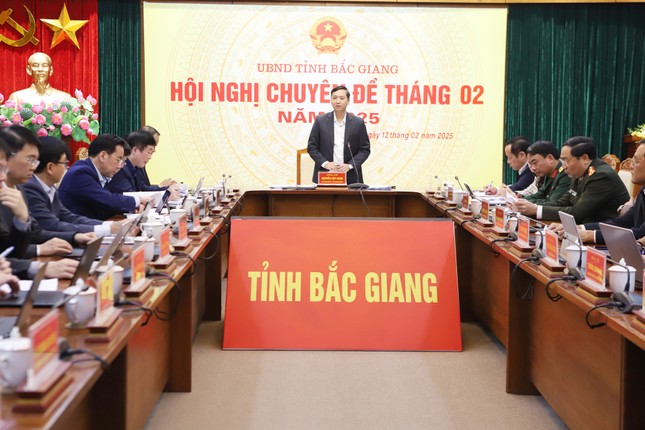 Bắc Giang Nhiều Giám đốc Sở nghỉ hưu sớm để tái cơ cấu - Ảnh 1. Bắc Giang Nhiều Giám đốc Sở nghỉ hưu sớm để tái cơ cấu - Ảnh 1.