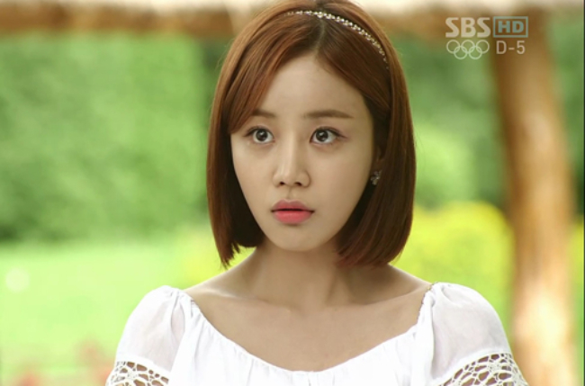 Nữ diễn vi&ecirc;n nổi đi&ecirc;n, qu&aacute;t th&aacute;o, trừng phạt chồng chỉ v&igrave; 1 chuyện khiến kh&aacute;n giả sốc nặng- Ảnh 4.