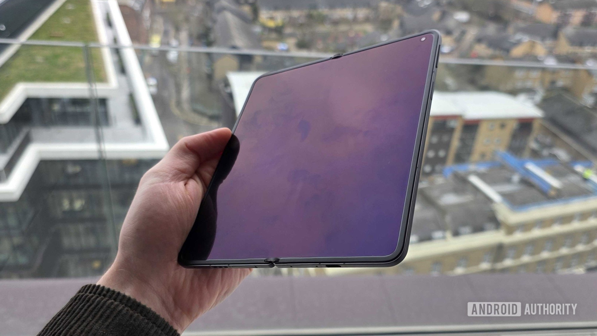 Không chỉ siêu mỏng 8.93mm, OPPO vừa hé lộ trọng lượng đáng kinh ngạc của "siêu điện thoại gập" Find N5- Ảnh 3.