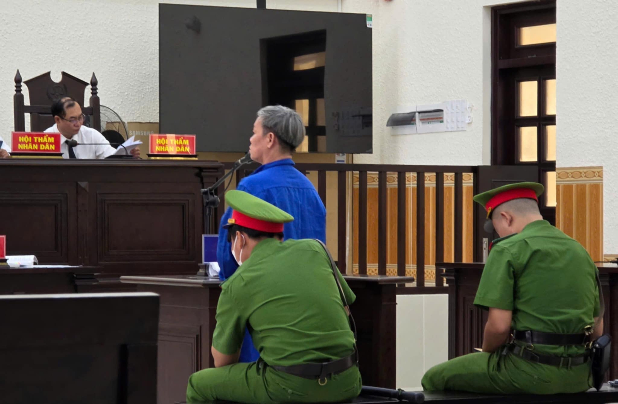 Chủ cửa h&agrave;ng xe m&aacute;y chiếm đoạt hơn 10 tỉ đồng của c&ocirc;ng ty t&agrave;i ch&iacute;nh- Ảnh 2.