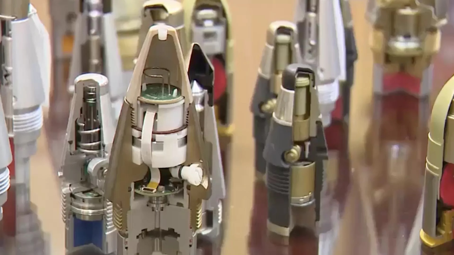 Việt Nam chế tạo thành công khí tài 200 chi tiết siêu nhỏ, hoạt động trong 1‰ giây: Chuyên gia kinh ngạc - Ảnh 3.