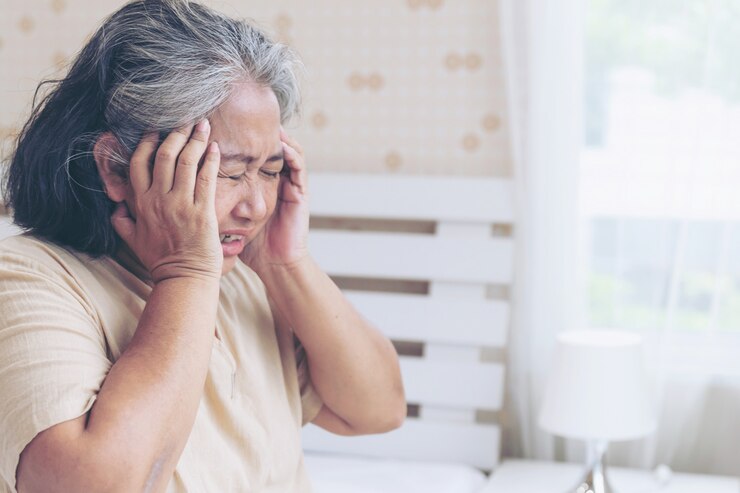 Con gái ngoan hiền bỗng tự nhốt mình trong phòng, tôi bàng hoàng khi nhận điện thoại từ người lạ: "Sao con lại biến thành như thế?" - Ảnh 1. Con gái ngoan hiền bỗng tự nhốt mình trong phòng, tôi bàng hoàng khi nhận điện thoại từ người lạ: "Sao con lại biến thành như thế?" - Ảnh 1.