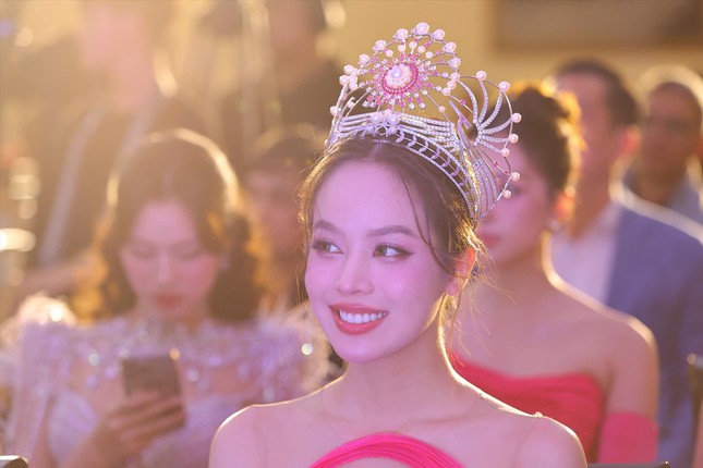 Nhiệm kỳ truyền cảm hứng của hoa hậu Thanh Thủy- Ảnh 1.