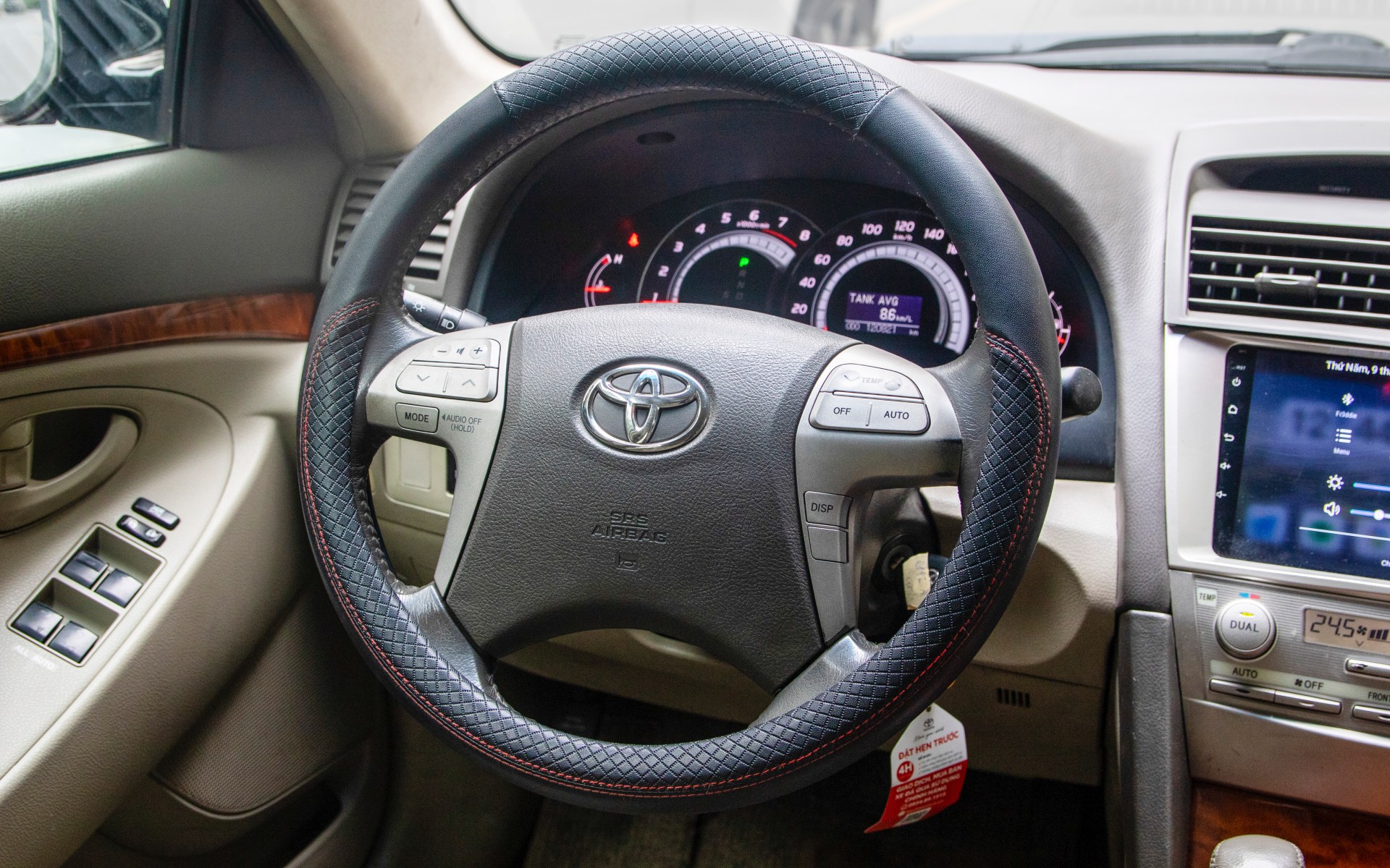 Dùng Toyota Camry 17 năm, 9X chia sẻ: ‘Sẽ dùng tới khi hỏng thì thôi nhưng không biết bao giờ mới hỏng!’- Ảnh 14. Dùng Toyota Camry 17 năm, 9X chia sẻ: ‘Sẽ dùng tới khi hỏng thì thôi nhưng không biết bao giờ mới hỏng!’- Ảnh 14.