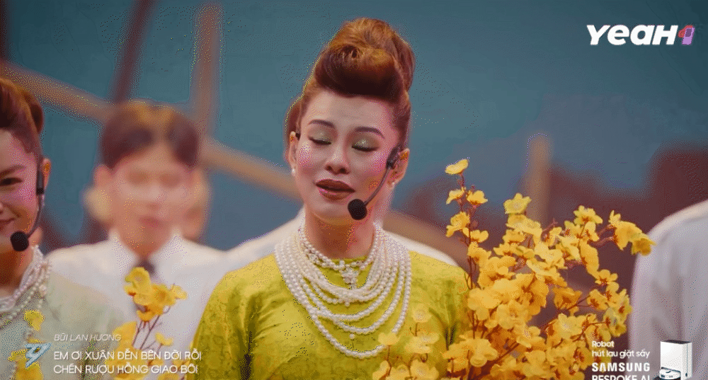 Phú bà kim cương - Ảnh 1.