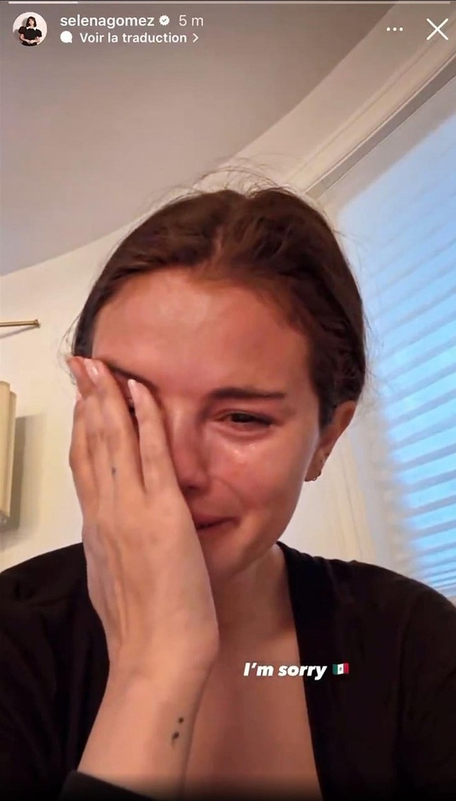 Nh&agrave; Trắng phản hồi video kh&oacute;c l&oacute;c của Selena Gomez- Ảnh 2.